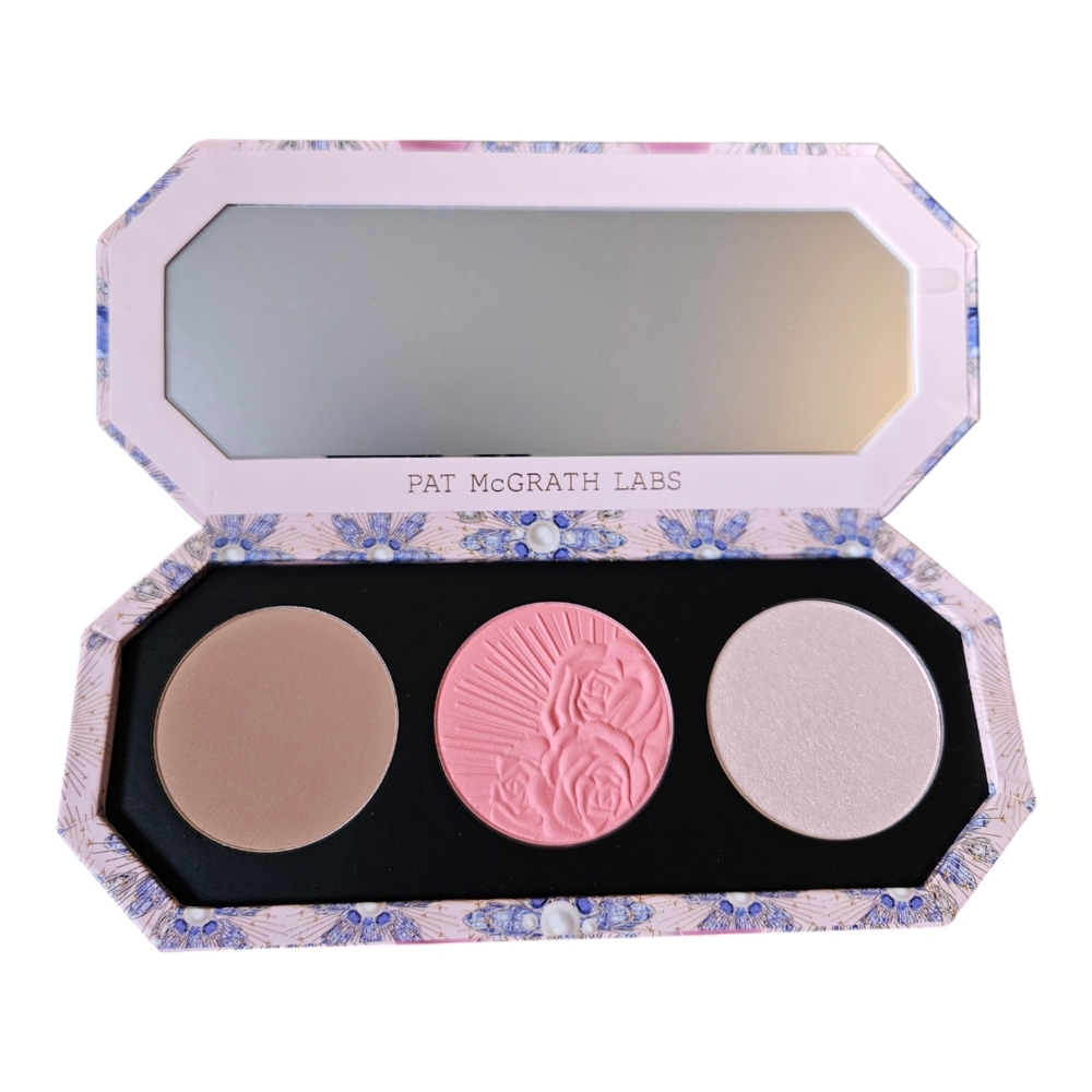 Pat McGrath Labs Bridgerton Palette Divine Blush + Bronze + Glow Fleurever Nude - Picture 2 of 6